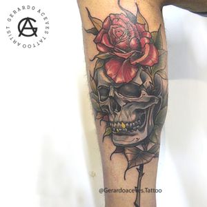 Skull ando rose tattoo #skulltattoo #rosa #RoseTattoos #tattooart Tatuaje realizado por Gerardo Aceves Follow @gerardoacevestattoo 