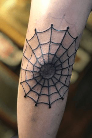 Spider Web on Elbow