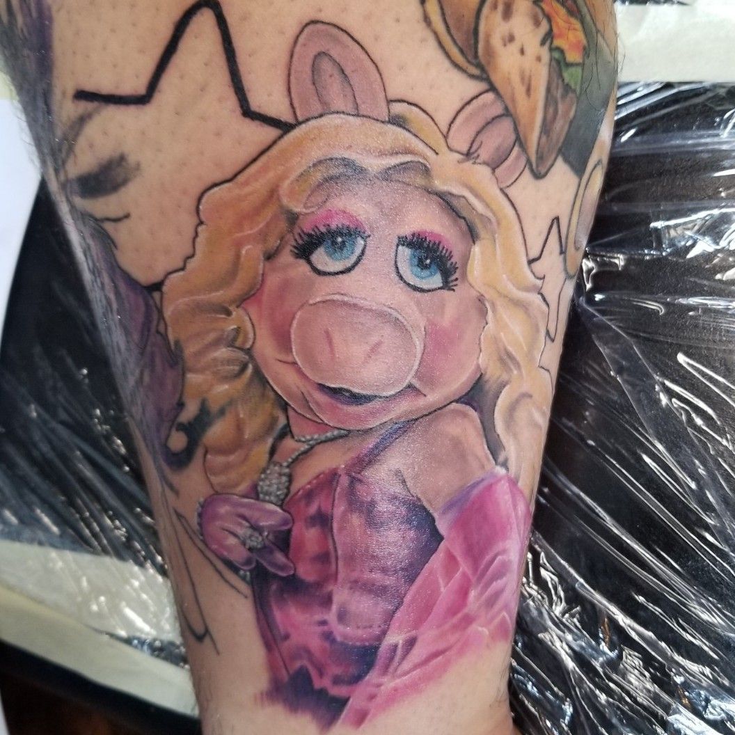 Miss Piggy tattoo by Kris Busching  Post 17111