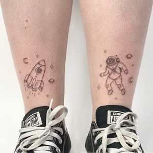 Ankle tattoo by Ella Storm Tattoo #EllaStormTattoo #ankletattoo #ankle #leg #smalltattoo #anklet #linework #fineline #illustrative #astronaut #spaceship #stars #moon #saturn #cute