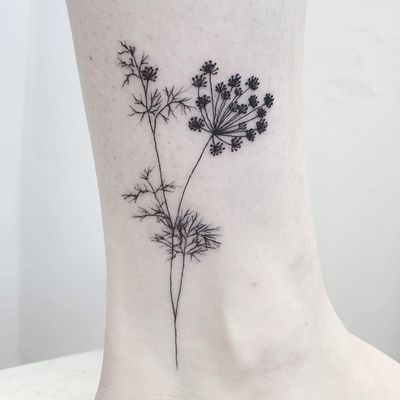 Ankle tattoo by Emma Kristin #EmmaKristin #ankletattoo #ankle #leg #smalltattoo #anklet #flowers #floral #nature #leaves #linework #illustrative
