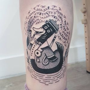 Bird tattoo by Rion #Rion #birdtattoos #birdtattoo #bird #feathers #wings #flying #tattooidea #blackwork #duck #pipe #funny #dotwork #linework