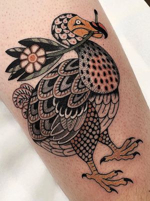 Bird tattoo by Fabingg #Fabingg #birdtattoos #birdtattoo #bird #feathers #wings #flying #tattooidea #folkart #folktraditional #nature #dotwork #Linework #pattern #flower #floral #dodobird #dodo