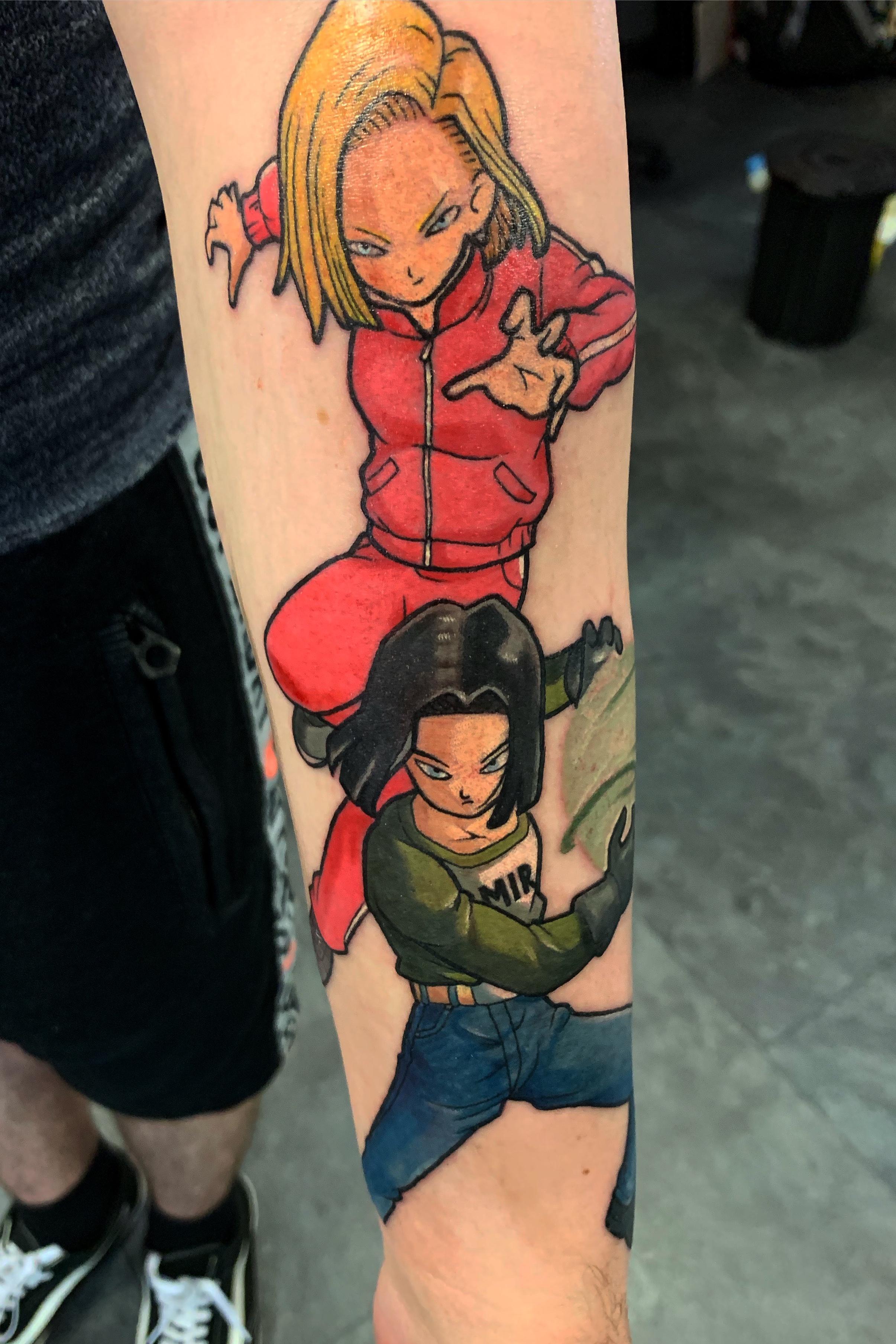 android 17 & 18 start off the dragon ball sleeve! original art by @xhe1992  tattoo by @makaylawalkertattoos thank you for the incredible…