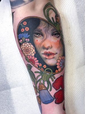 Female Tattooers - Floral fan and portrait tattoo by Hannah Flowers #HannahFlowers #FemaleTattooers #ladytattooers #ladytattooartist #femaletattooartist #arm #portrait #fan #flower #floral #ladyhead #artnouveau