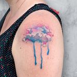 Clouds for liz ❤️☁️✨ liz waited 20 years until she made sure of what she want and then she choose me 🙏🏽 it’s such an honor, thank you liz for your trust ❤️🙏🏽 #watercolortattoo #inkedmag #graphictattoo #inkedgirls #tattooamsterdam #amsterdamtattoo #cloudtattoo #tattoohysteriaamsterdam #tattoohysteria #hossam_hysteria