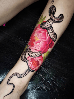 Collaboration, Peony by Sam and snake by @bharpertattoo