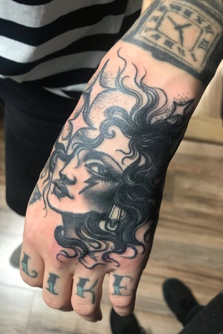 Flash tattoo