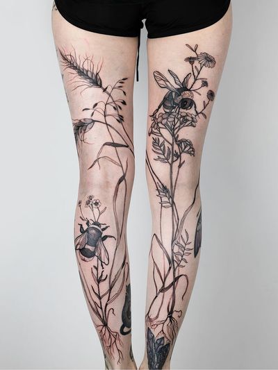 tree tattoos for men on leg