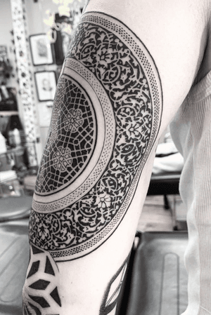 Geometric cover up