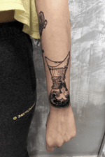 Each body has its Art #draw #ink #tattoo #tattooed #inked #instaart #tatts #drawing #design #dotwork #sketch #art #tattoos #oldschool #oldschooltattoo #blackandwhite #tattooing #tattooer #artwork #btattooing #inklife #inkedup #bodyart#تاتو#coffeetattoo #coffeetattoos#handtattoos #handtattoo#fkironsxion#tattoostyle #تاتو