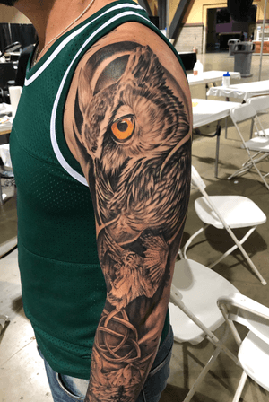 Did this over the weekend! Walkup from a convention! Designed it on the spot. Crazy! Good times. #owltattoo #sleevetattoo #blackandgrey #color #dotwork #landscape 