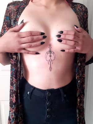Black Work Tattoo Girl #ink #inked #inkedgirl #inkedlife #inkedup #inkedwoman #tattoo #tattoogirl #tattoowoman #femaletattoo #femaletattooartist #femaleartist #work #art #artwork #proyect #desing #desingtattoo #girlspower #ensenada #BajaCalifornia #mexico 