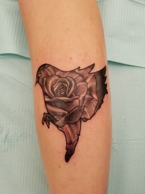 Bird outlined rose I did at Wildwood Beach Bash Tattoo Convention 