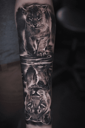 We’re full of pride over this rawrsome piece tattooed by Edgar - @edgarivanov! 🐱🦁