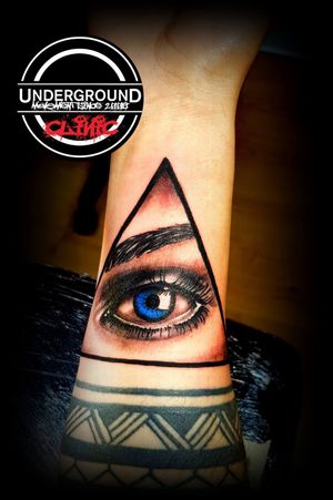 Tattoo by underground clinic