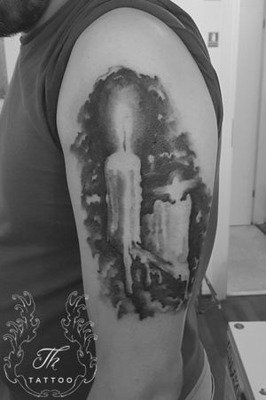 CandlesTatuaj realistic,  tatuaje bucuresti #tattoo #tattoos #tattoooftheday #tattoolife #realistictattoo #tatuaje #tatuaj #tatuajebucuresti #tattoobucharest #bucharest #bucuresti www.tatuajbucuresti.ro 
