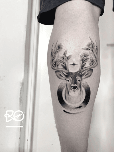 By RO. Robert Pavez • Tiny Animals - Deer 🖤 • Done in studio Bläcktatuering • 🇸🇪 2019 #engraving #dotwork #etching #dot #linework #geometric #ro #blackwork #blackworktattoo #blackandgrey #black #tattoo #fineline