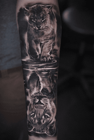 We’re full of pride over this rawrsome piece tattooed by Edgar - @edgarivanov! 🐱🦁