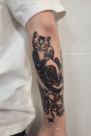 Cat #tattoo69level #tattoo #traditionaltattoo #oldschooltattoo #flashtattoo #tattooing #tradition #oldlines #tattooperm #permtattoo  #тату #татуировка #пермьтату #татупермь