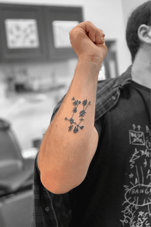 Gemini constellation flower tattoo