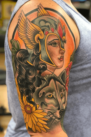 Neo traditinal mash up #neotraditional #colortattoo