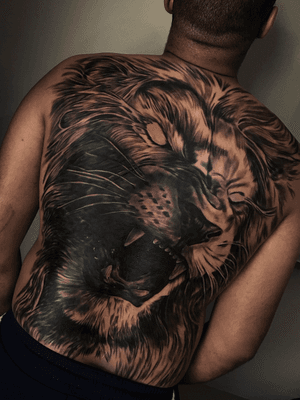 Trabalho feito pelos tatuadores Bruno Figueiredo e Patrick Alves 