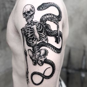 Skeleton tattoo by Bellesetbuth #Bellesetbuth #skeletontattoos #skeletontattoo #skeleton #bones #skull #death #anatomy #anatomical #snake #reptile #blackwork #dotwork #illustrative #arm