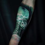 Skeleton tattoo by Yomico #Yomico #skeletontattoos #skeletontattoo #skeleton #bones #skull #death #anatomy #anatomical #xray #realism #hyperrealism #realitsic #color #arm