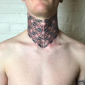 Neck tattoo by Courtney Lloyd #CourtneyLloyd #FemmeFatale #Traditionaltattoo #GirlyTraditional #Traditional #newschool #color #tattooartist #London #UK #dotwork #sacredgeometry #neck #pattern #necktattoo