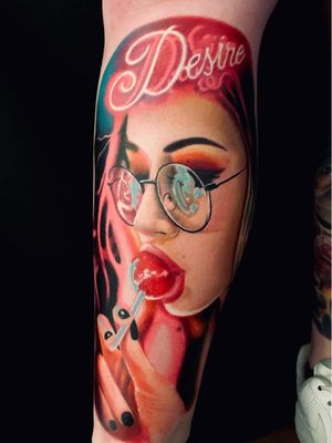 Best Tattoodo App tattoo by Louis Vicedo Dones #LouisVicedoDones #TattoodoApp #TattoodoApptattooartist #tattooartist #tattooart #tattooidea #inspiringtattoo #besttattoo #lady #portrait #realism #lollipop #leg #lettering