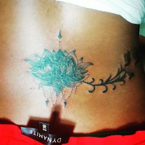 Thank you my customer. 🙏🙏🙏🙏🙏🙏#art #artwork #artist_community #tattoo #tattoos #tatuaje #tattooart #tattooartist #ink #inked #potn #potd #flowers #bangkok #udomsuk #floratattoo #asiantattoo #asianart #tattooedgirls #tattoogirl #tattooedgirl #girlswithink #girlswithtattoos  #smalltattoos #sakyant​ #krabi #railaybeach​ #สักลาย