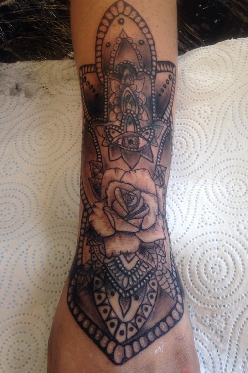 Flash tattoo