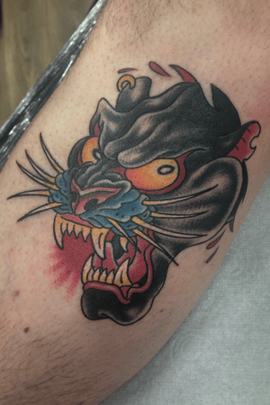 Can’t go wrong with a panther head. Thanks Dean as always . #panthertattoo #pantherhead #pantherheadtattoo #traditionalpanther #tradtatts #tradworkerssubmission #tradworkers_tattoo #boldtattoos #boldtattooart #boldwillhold #dublin #dublintattoo #dublintattooartist #dublintattoostudio #whipshadingtattoo #whipshade #whipshaded