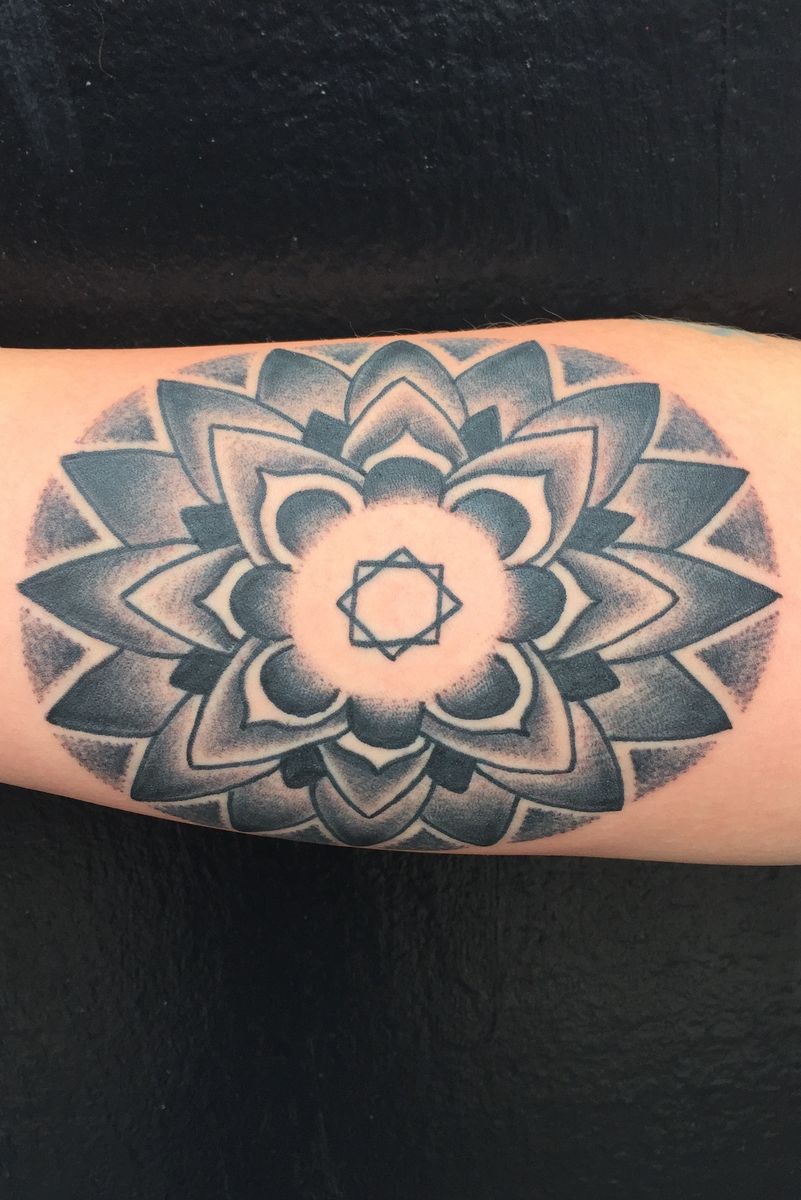 Tattoo uploaded by Electric Lotus Tattoo Brooklyn • Tattoodo