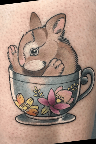 Bunny in teacup 