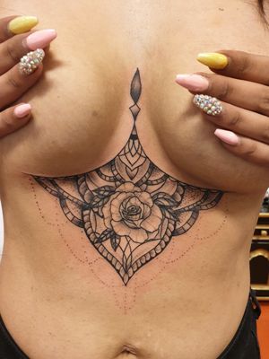 Underboob tattoo #blackandgreytattoo #blackandgrey  #mandalatattoo #rosetattoo #sternumtattoo 
