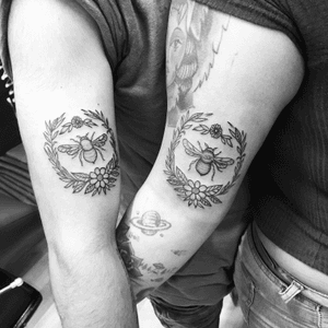 💡 😌 .....#consumelocal #tattoo #ink #style #klvra #sliper1 #minimalisttattoo #tattooartist #tattoos #linetattoo #blackandgrey #blackwork #tattoooftheday #lettering #letteringtattoo g #love #tatuajespequeños #linetattoo #workhard #TATTOOARTIST #tattoomodels #horsetattoos #tattooing #inspirationtattoo
