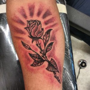 Rose tattoo done at Artistry king vancouver wa by mushroomike