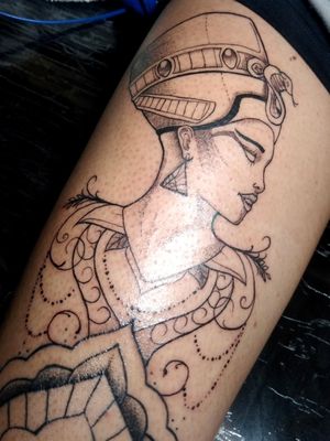 #egyptiantattoo #Egypt #nefertiti #mandalatattoo #mandala #legtattoo 