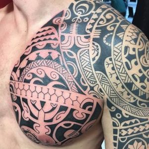 westend.tattoo_wien #wientattoos #tattoovienna #wienwestendtattoo #polynesiantattoo #maoritattoo #chesttattoo #armtattoo #upperarmtattoo