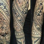 @westend.tattoo_wien #tattoos #tattoo #wienwestendtattoo #wientattoos #wientattoo #gutitattoo #fullarmtattoo #blackline #polynesiantattoo #polynesischetattoo #fullarmmaoritattoo #blackinktattoo #maoritattoo