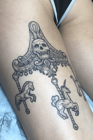 A carousel we couned the Fench death ride haha done today on Madi... #blackwork