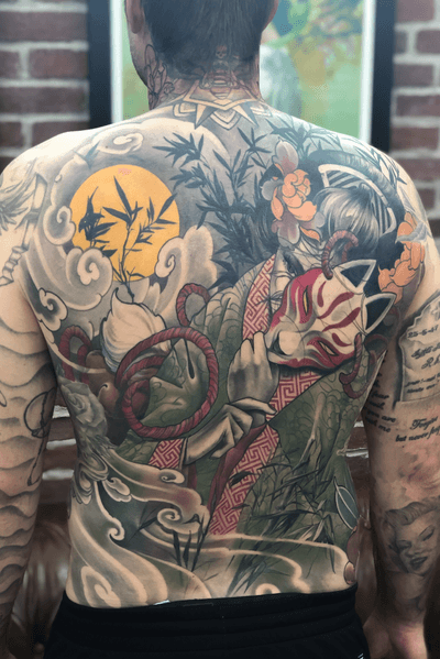 Kitsune backpiece #kitsune #geisha #bamboo #moon #sun #smoke #tattoodo #inkjecta #wearesorrymom #killerinktattoo #irezumi #japanese #japanesetattoo #irezumiart