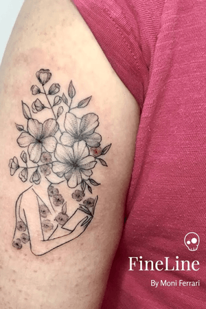 Fineline & flower tattoo
