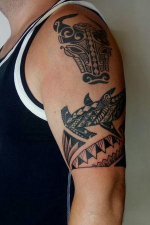 Татуировки в полинезийском стиле. Продолжаем композицию. 