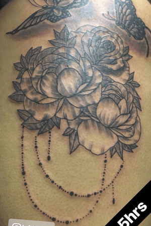 Ornamental butterflies and roses 2.5 hours