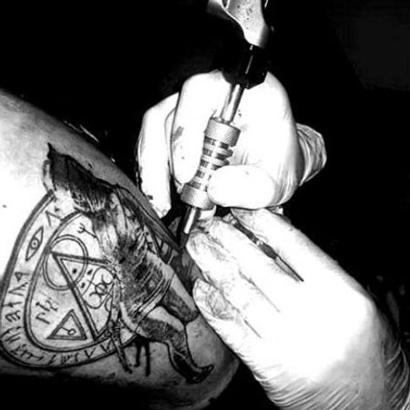 Flash tattoo