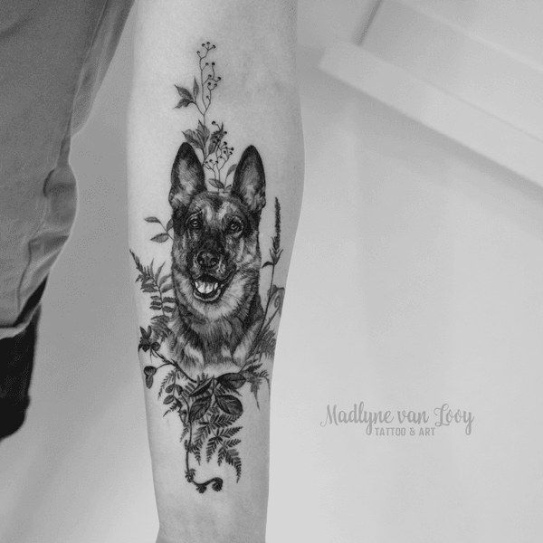 Tattoo from Madlyne van Looy