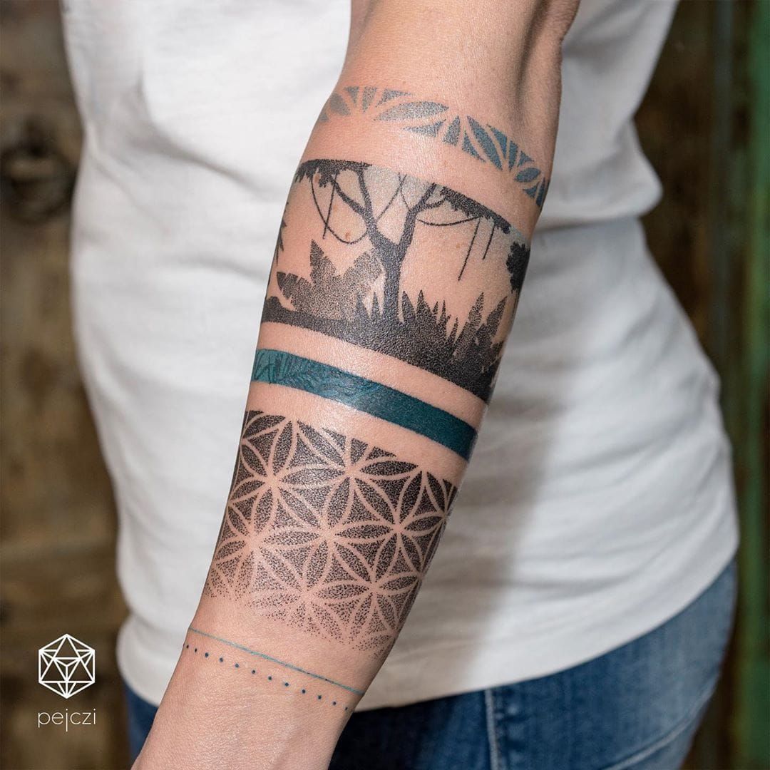 SKIN MACHINE TATTOO STUDIO on Instagram Geometric custom armband tattoo  by inkspiredyash skinmachinetattoo  armband armbandtattoo  geometrictattoo artist skinmachinetattoo